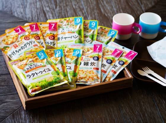 レストランでは月齢に合わせて数種類ずつ離乳食をご用意をしています。