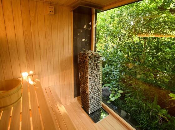 山荘露天風呂山藤（やまふじ） にサウナを併設しております