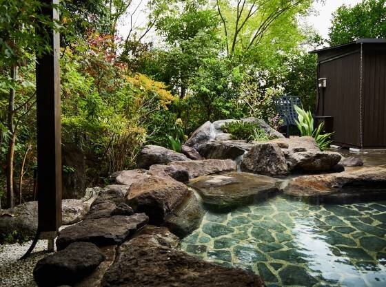 山荘露天風呂山藤（やまふじ） 