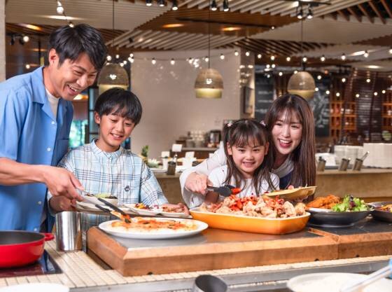 ビュッフェレストランでは、和食・洋食・郷土料理などをご用意。お好きなものをお好きなだけ楽しめます