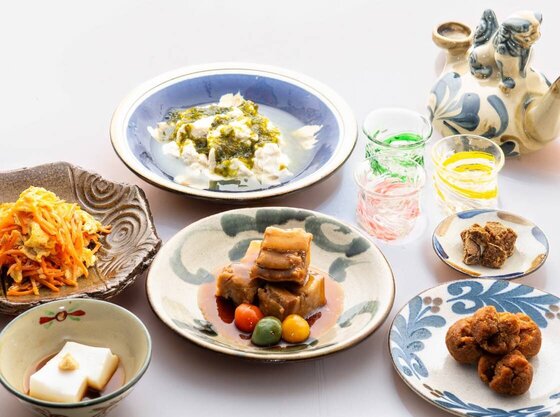 島の食文化を味わう沖縄料理
